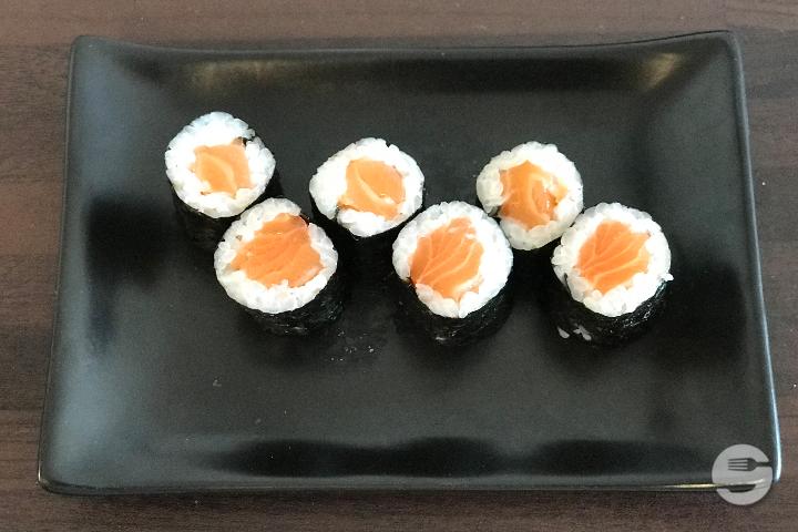 Sakke - salmon - Chez Lin Sushi