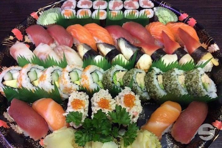 Large sushi mix - Chez Lin Sushi