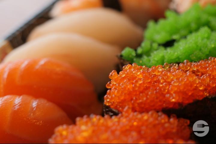 Medium Set - BAO LAB + Sushi