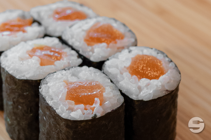 Maki Saumon - BAO LAB + Sushi
