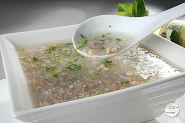 5. Beef Soup - Falken am Rotsee