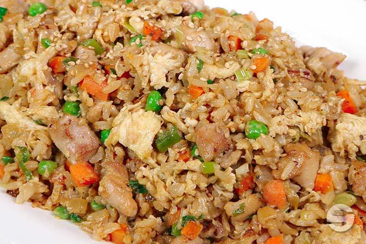 130. Gebratener Reis mit Poulet - Falken am Rotsee