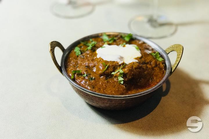 Lamb Dahi - Le Maharadja