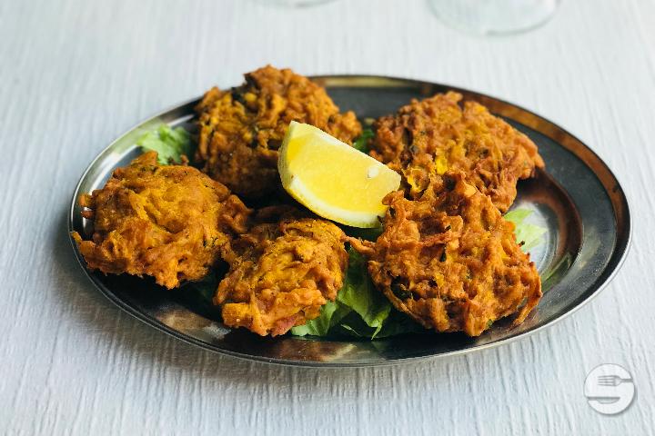 Onion Bhaji - Le Maharadja