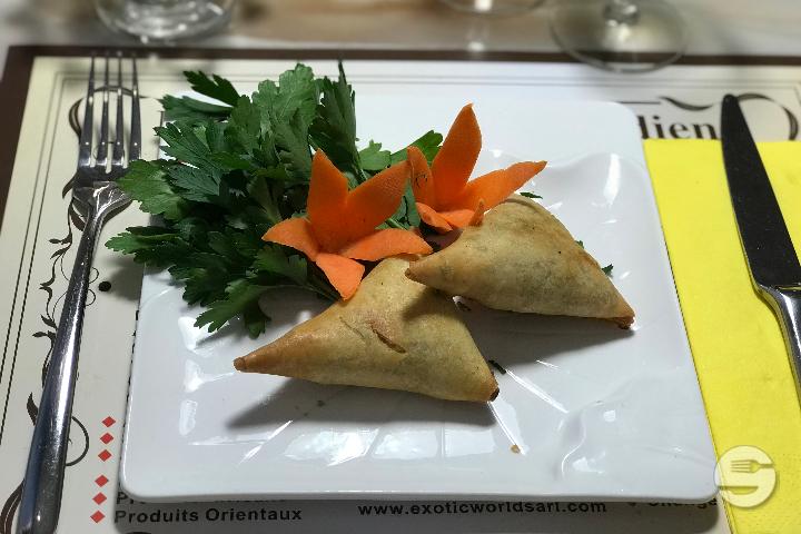 Meat samussa (2pcs) - Palais Indien