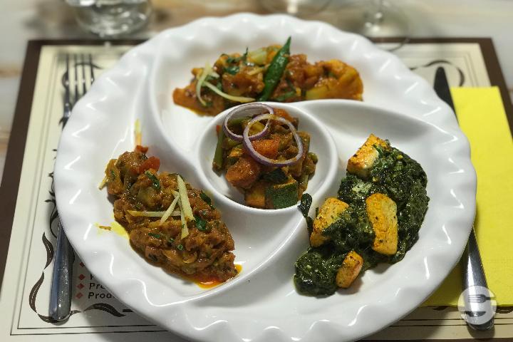 Thali vegetarian mix - Palais Indien
