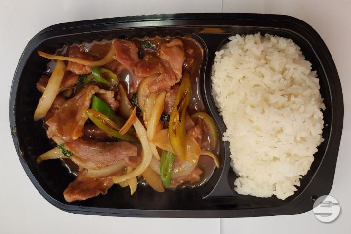 Pat Prik Pao Shrimps - Mae Nam Thaï