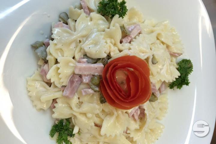 Pasta salad Gruyèrienne ham / cheese - Chef Jean
