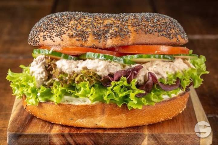 Staten Island - Bagel On The Way
