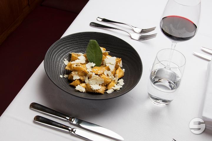 Ravioli stuffed with braised beef - Marjolaine - Cuisine du Soleil