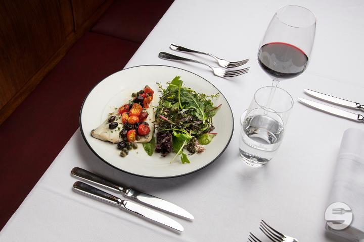 Turbot filet with tomatoes - Marjolaine - Cuisine du Soleil