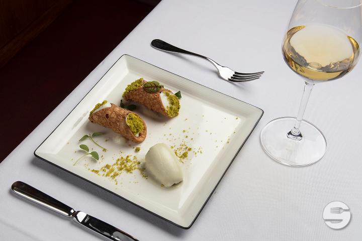 Cannolo alla siciliana - Marjolaine - Cuisine du Soleil