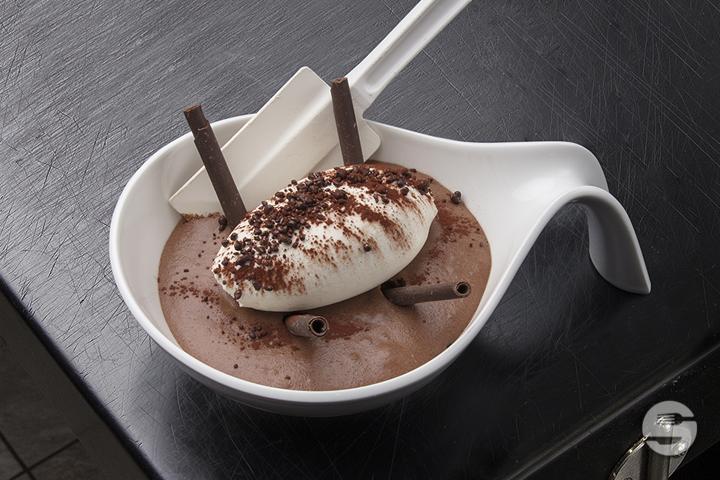 Mousse au chocolat et crème fraîche - Chez Philippe