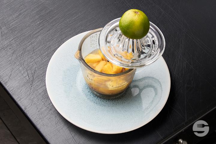 Ananas poché aux épices - Chez Philippe