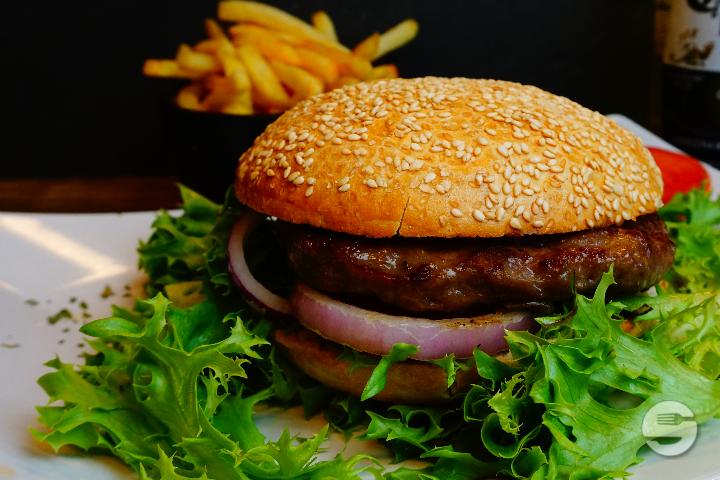 31. Sin City Burger Cheeseburger (150g) - Number 1
