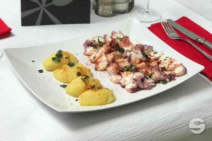 Polvo alla gallega - Entre Amigos