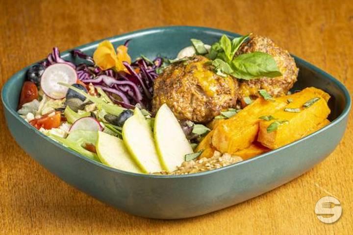 Beef Meatballs Bowl - Culture Café
