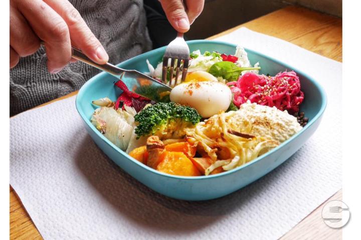 Large Mixed Salad + Soft-boiled Egg - Culture Café