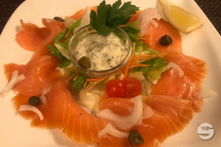 Royal smoked salmon - Dolce