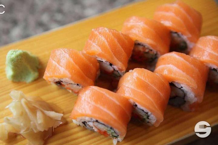 California maki salmon - Fuji