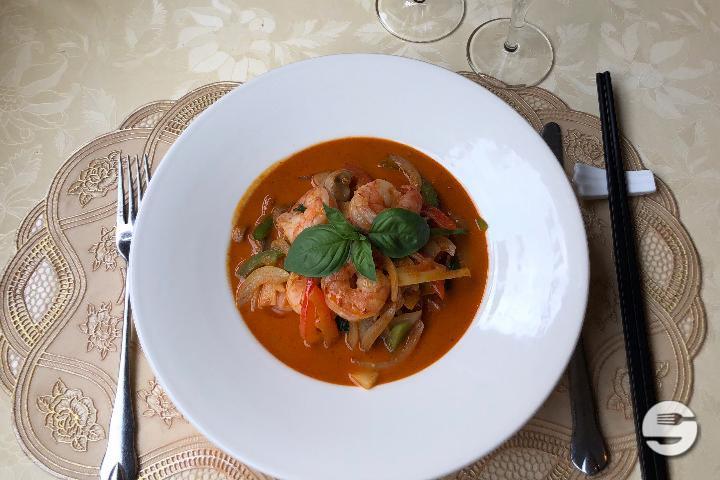 Tom yang soup with shrimp - Fuji