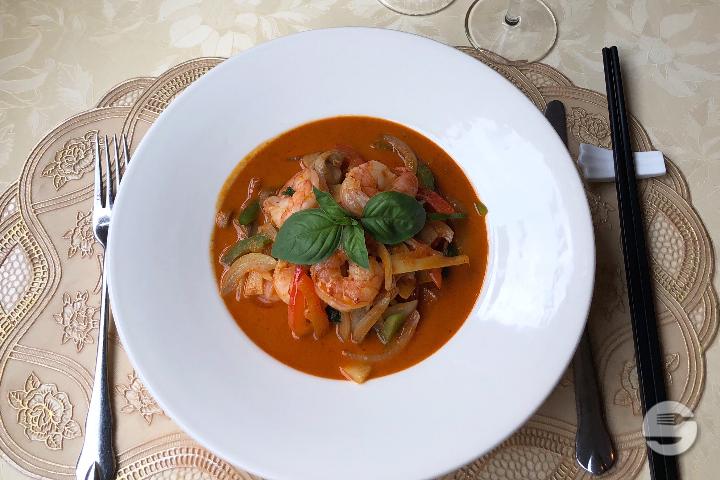Shrimp with red curry - Fuji