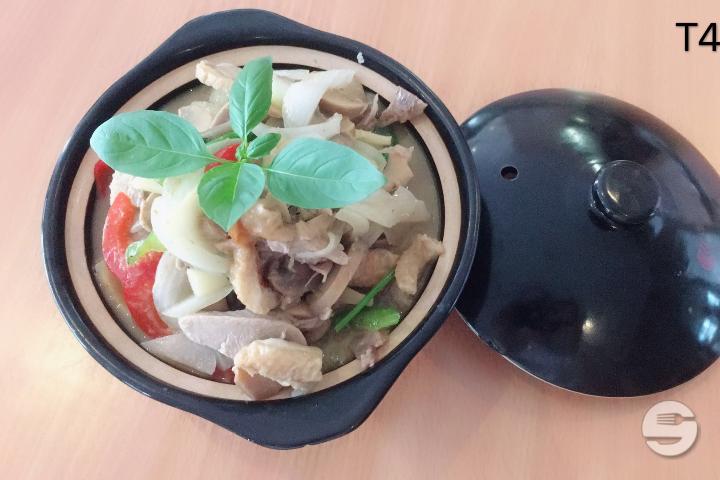 Duck with red curry - Fuji