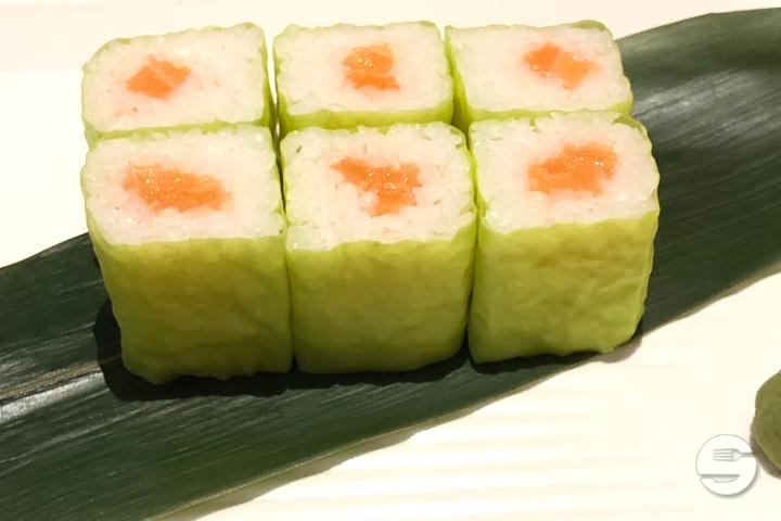 Royal maki salmon - Tokyo