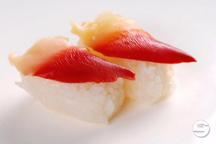 Hokkigai sushi - Tokyo