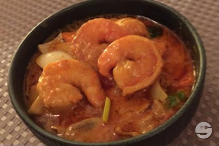 Shrimp with Red Curry - Tao Yuan