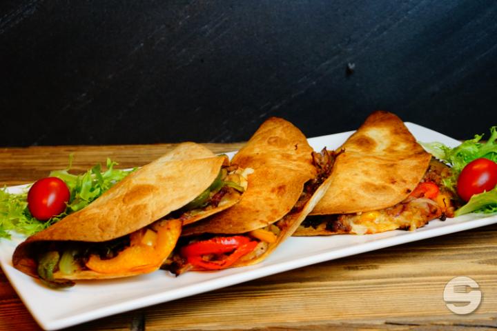 Quesadilla Vegetarian 3 pcs. - La Mex