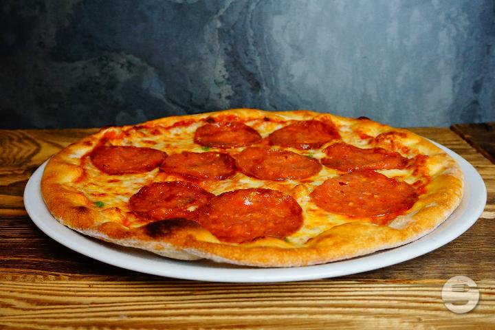 Pizza Salami - New Point