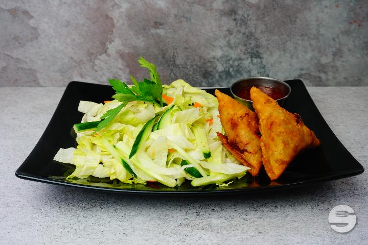 Vegetable Samosa with Salad - Amma's Food