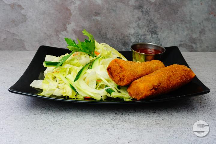 Vegetable Rolls with salad - Amma's Food