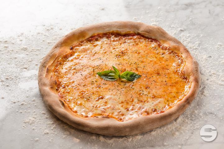 Pizza Margherita - Pizzeria Ristorante Molino