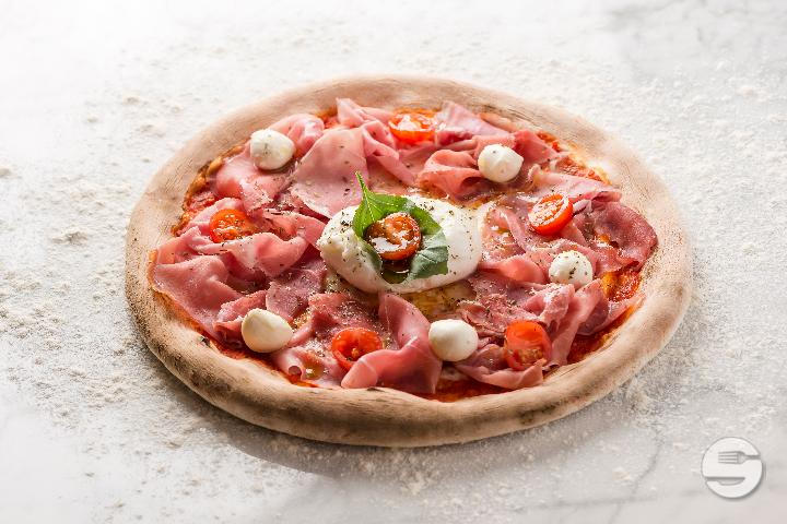 Pizza Burrata - Pizzeria Ristorante Molino