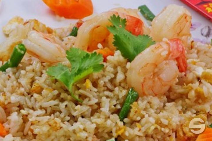 Riz sauté aux crevettes - Sawasdee