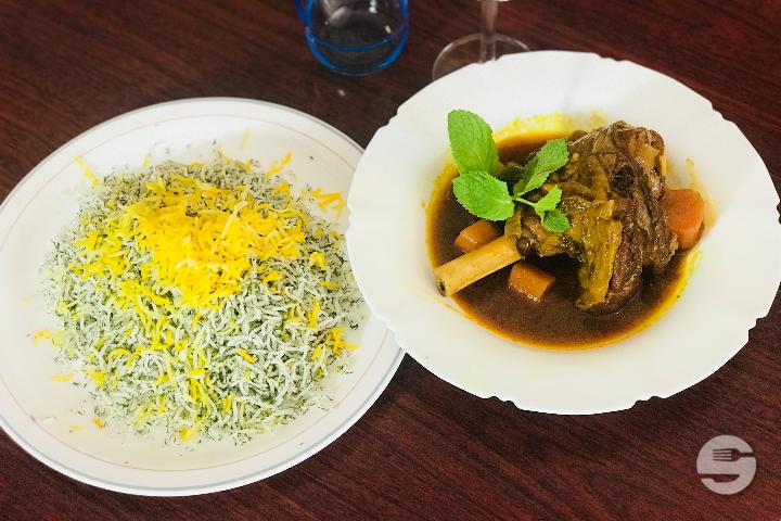 Baghali Polo Ba Mahitcheh - Golestan