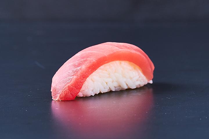 Tuna Nigiri (1 Stk.) - Yooji's