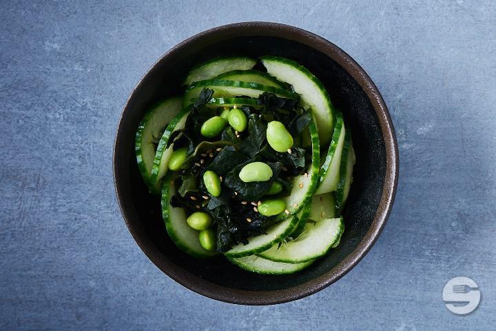 Cucumber Wakame Salad - Yooji's Luzern