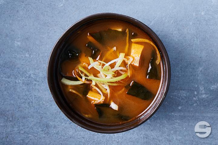 Spicy Miso Soup - Yooji's Luzern