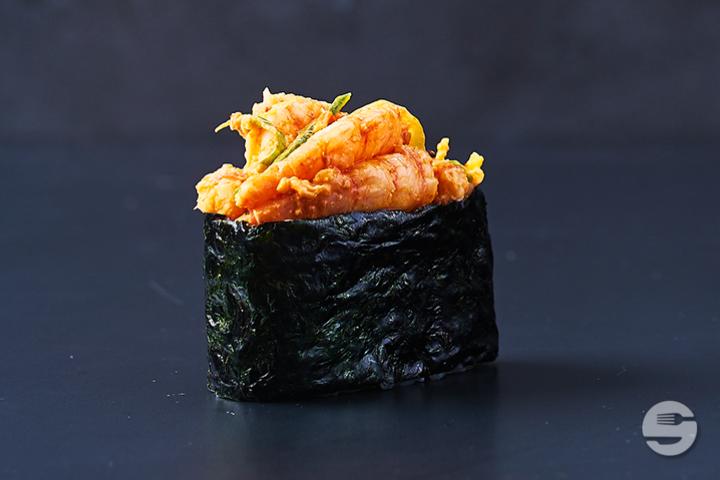 Spicy Shrimp Gunkan - Yooji's Luzern