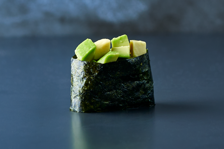 Avocado Gunkan (2 pc.) - Yooji's Luzern
