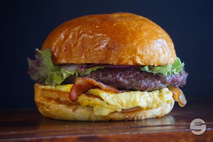 Züri Burger 160gr - Beef 'N Roll