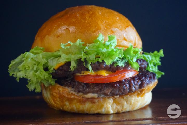 Big Burger (2x 160g) - Beef 'N Roll