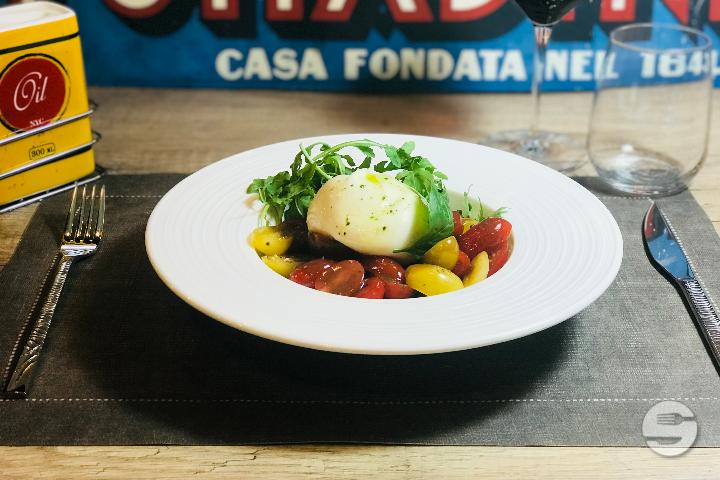 Burrata IGP della Murgia Pugliese - un'Opera italiana