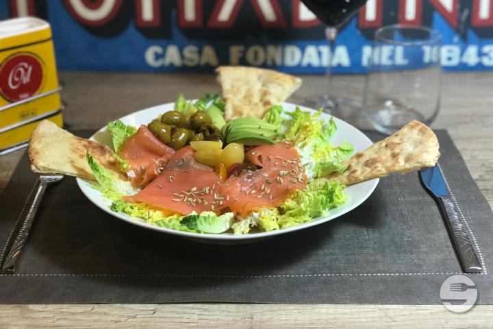 Insalata Salmone - un'Opera italiana