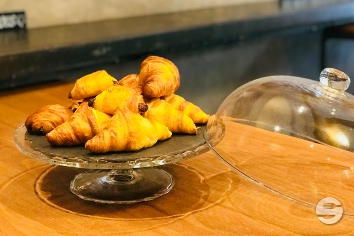 Mini butter croissant - Café de la Bourse