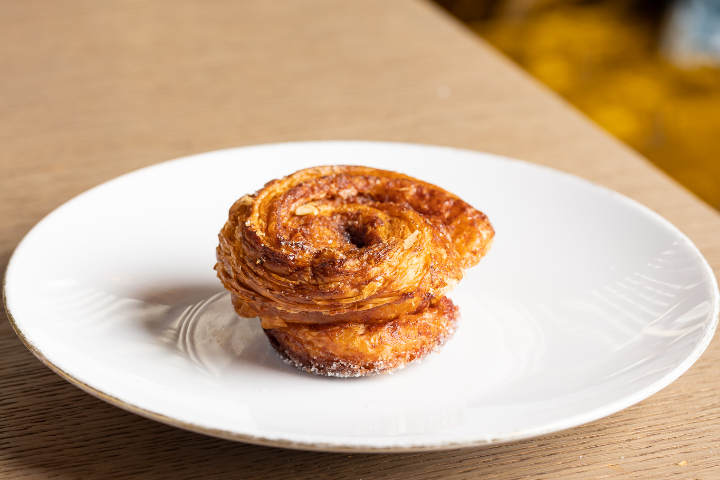 Cinnamon roll - Du Rhône Chocolatier