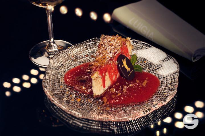 Cheesecake Luigia con Salsa Fragola - Luigia
